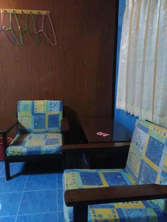 Patchaya Guesthouse Амфава Екстериор снимка